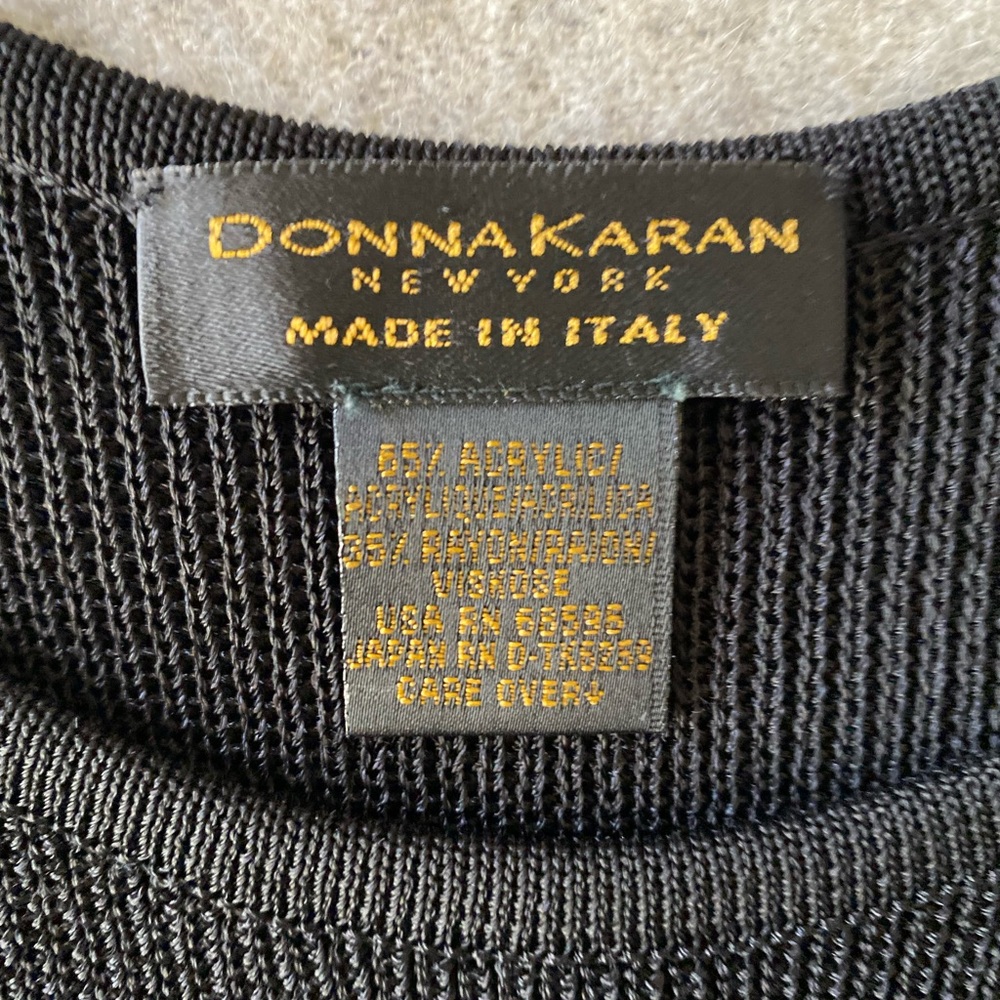 VTG Donna Karan New York Black Knit Cropped Vest Top Size M - Picture 8 of 9